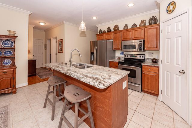 5950 Lowell Reed Road, Ravenel, SC 29470