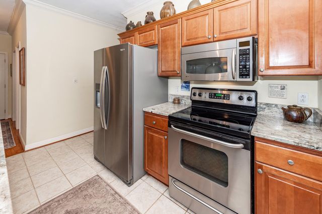 5950 Lowell Reed Road, Ravenel, SC 29470