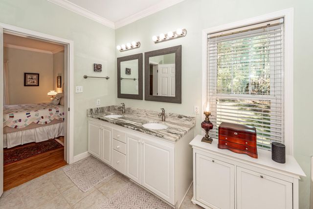 5950 Lowell Reed Road, Ravenel, SC 29470