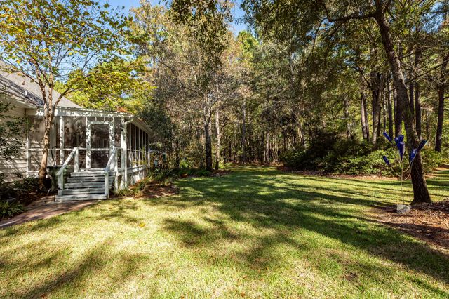 5950 Lowell Reed Road, Ravenel, SC 29470
