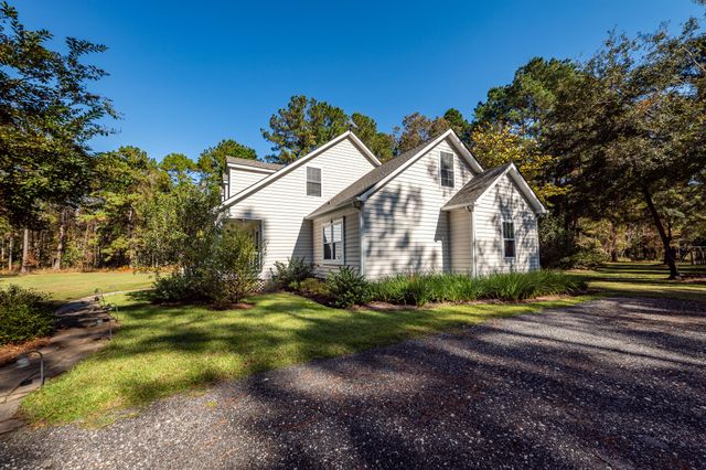 5950 Lowell Reed Road, Ravenel, SC 29470