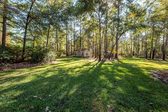 5950 Lowell Reed Road, Ravenel, SC 29470