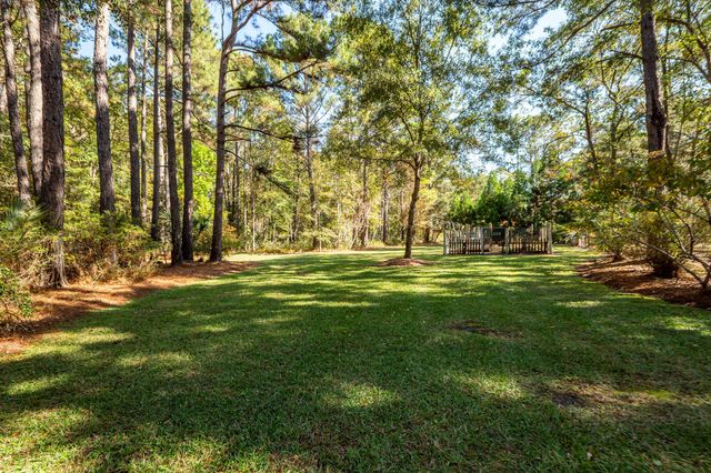 5950 Lowell Reed Road, Ravenel, SC 29470