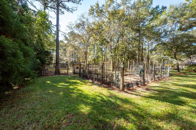 5950 Lowell Reed Road, Ravenel, SC 29470