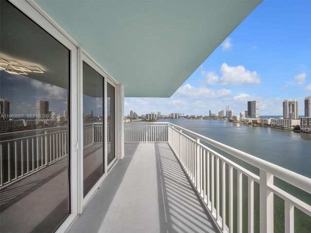 301 174th Street 1818, Sunny Isles Beach, FL 33160