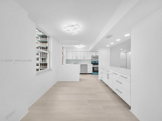 301 174th Street 1818, Sunny Isles Beach, FL 33160