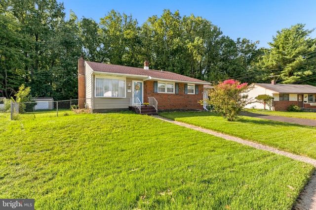 516 BEVERLY DR, Magnolia, NJ 08049