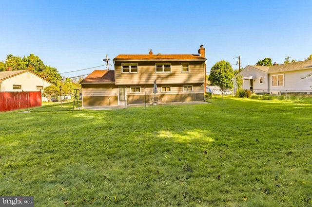 516 BEVERLY DR, Magnolia, NJ 08049