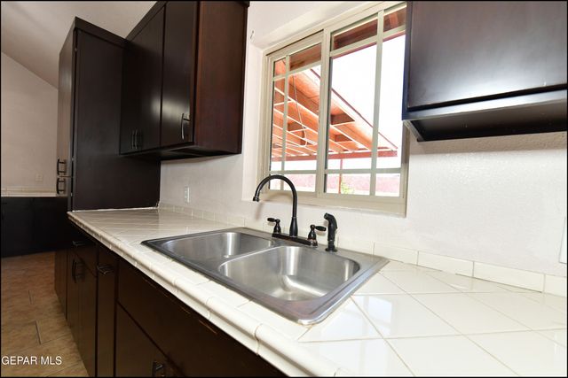 908 BOLIVIA Street, El Paso, TX 79903