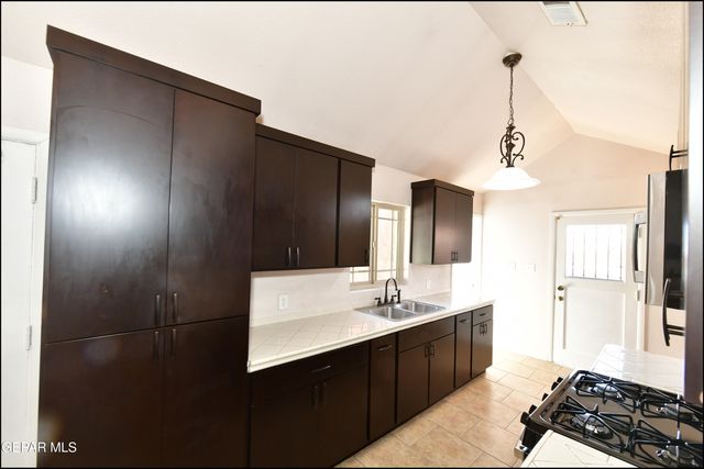 908 BOLIVIA Street, El Paso, TX 79903