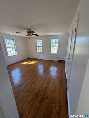 29 North Hill Road, North Haven, CT 06473