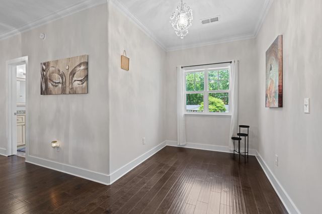101 S Valley Lane, Greenville, SC 29611