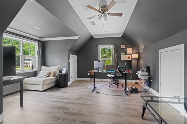 101 S Valley Lane, Greenville, SC 29611