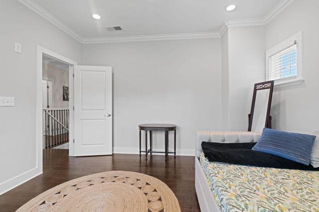 101 S Valley Lane, Greenville, SC 29611
