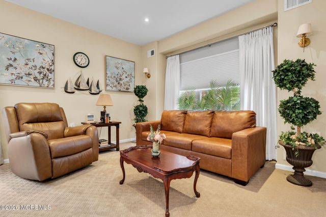 15 Medici Drive, Manchester, NJ 08759