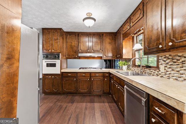 160 Caldwell Road, Griffin, GA 30223