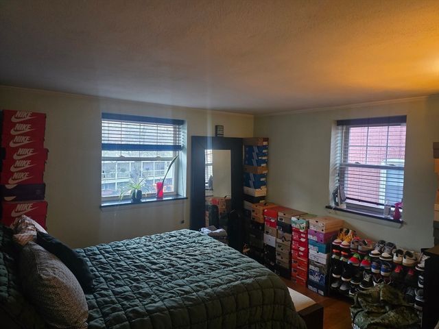 520 Talbot Ave 9, Boston, MA 02124