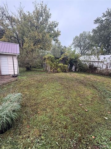 480 Center Avenue, Lebanon, MO 65536