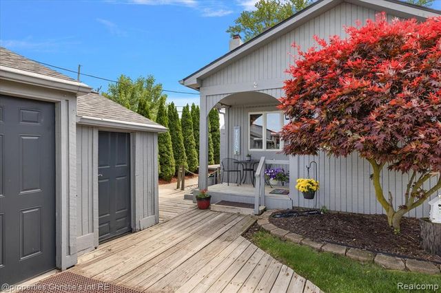 29682 Old North River Road, Harrison Twp, MI 48045