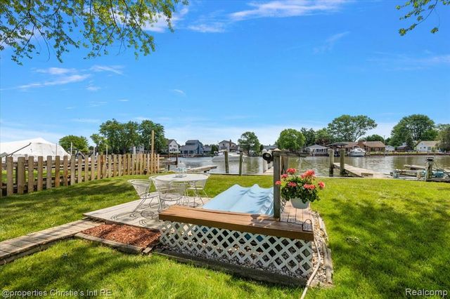 29682 Old North River Road, Harrison Twp, MI 48045