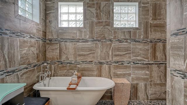 4707 CLIPPER DRIVE, Bradenton, FL 34208