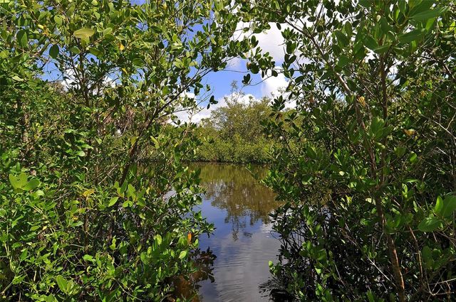 4707 CLIPPER DRIVE, Bradenton, FL 34208