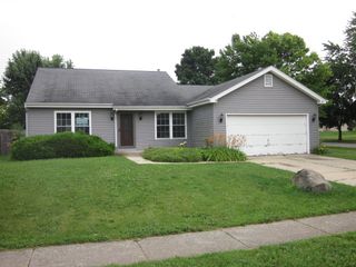 316 Brookwood Trail, Mchenry, IL 60050
