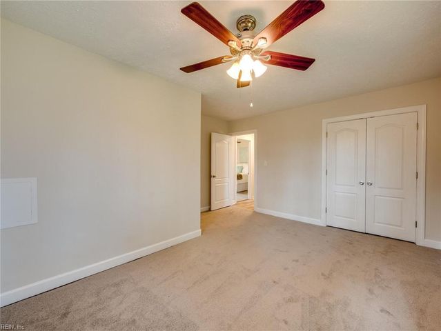 230 Rich RD, Yorktown, VA 23693