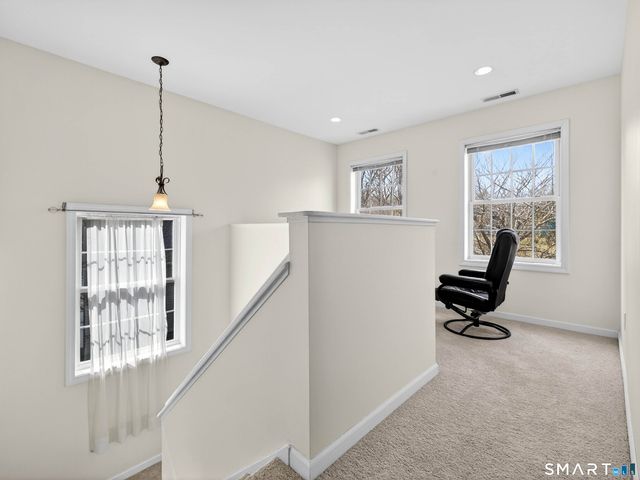 86 Corey Lane, East Lyme, CT 06357