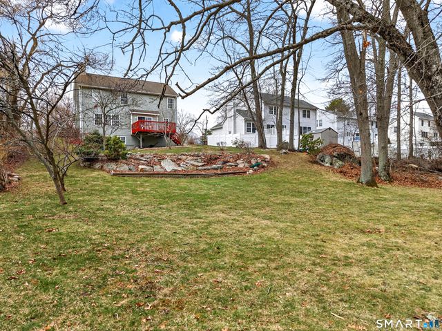 86 Corey Lane, East Lyme, CT 06357