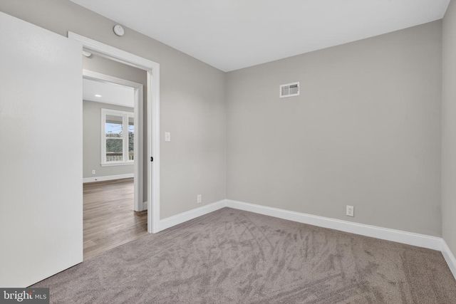 5960 CLOVER RD, Harrisburg, PA 17112