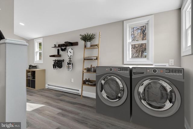 5960 CLOVER RD, Harrisburg, PA 17112