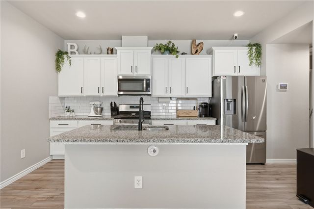 7901 Pruet Dr, Corpus Christi, TX 78414