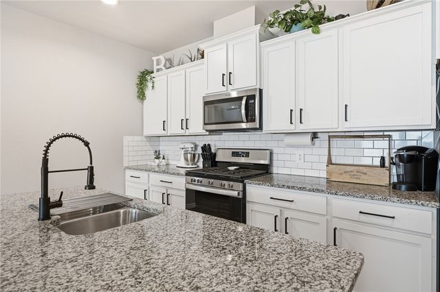 7901 Pruet Dr, Corpus Christi, TX 78414