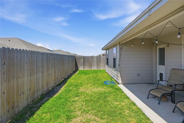 7901 Pruet Dr, Corpus Christi, TX 78414