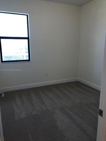 10431 NW 82nd St 5, Doral, FL 33178