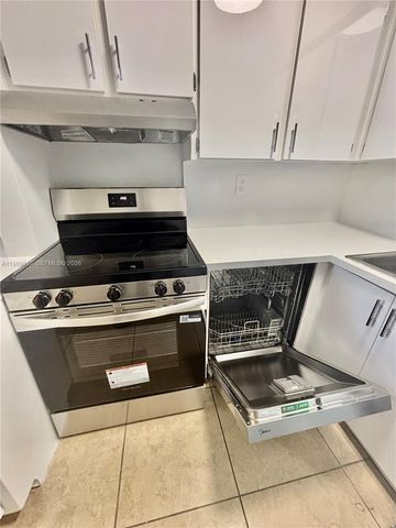 8701 SW 141st St K5, Palmetto Bay, FL 33176