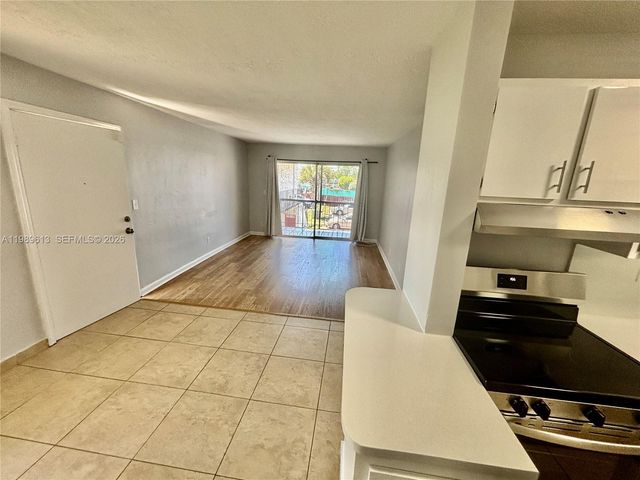 8701 SW 141st St K5, Palmetto Bay, FL 33176