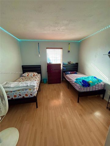 8701 SW 141st St K5, Palmetto Bay, FL 33176