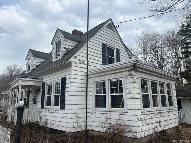 6 Erin Court, Cornwall, NY 12518