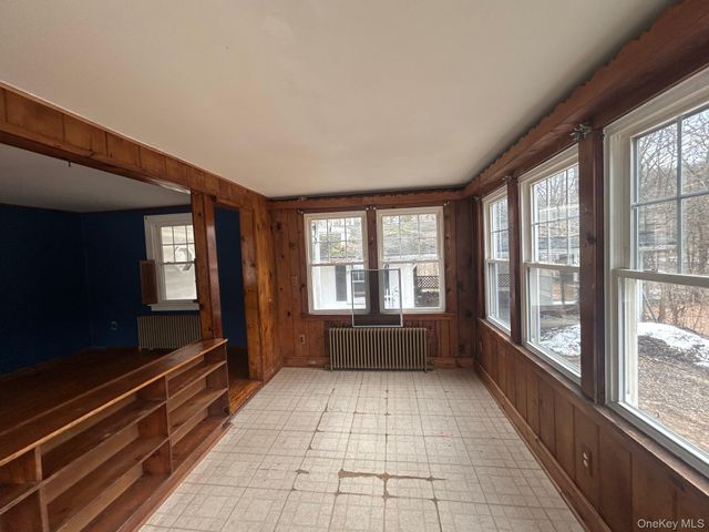 6 Erin Court, Cornwall, NY 12518