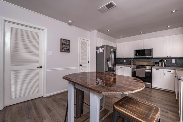 13619 Woodbrook Drive, Little Rock, AR 72211