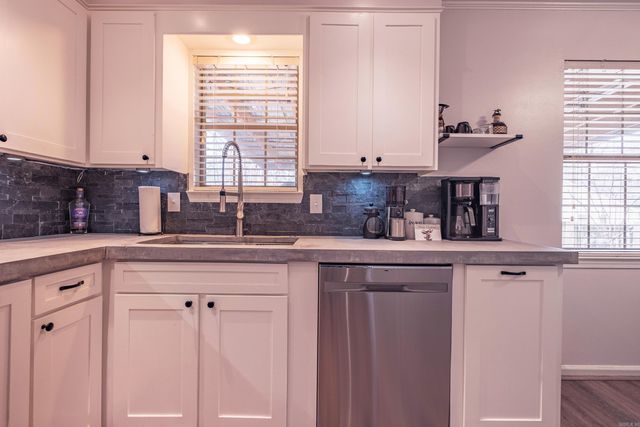 13619 Woodbrook Drive, Little Rock, AR 72211