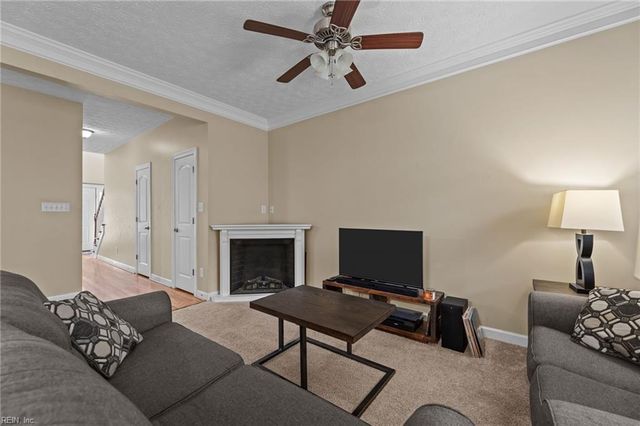 26 Grouper LOOP, Hampton, VA 23666