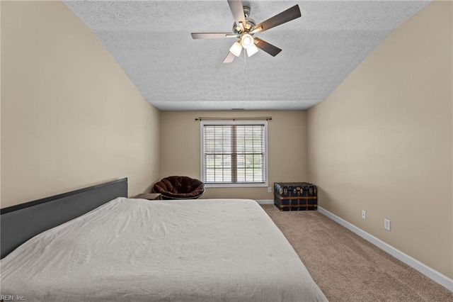 26 Grouper LOOP, Hampton, VA 23666