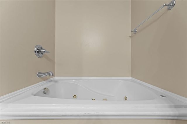 26 Grouper LOOP, Hampton, VA 23666