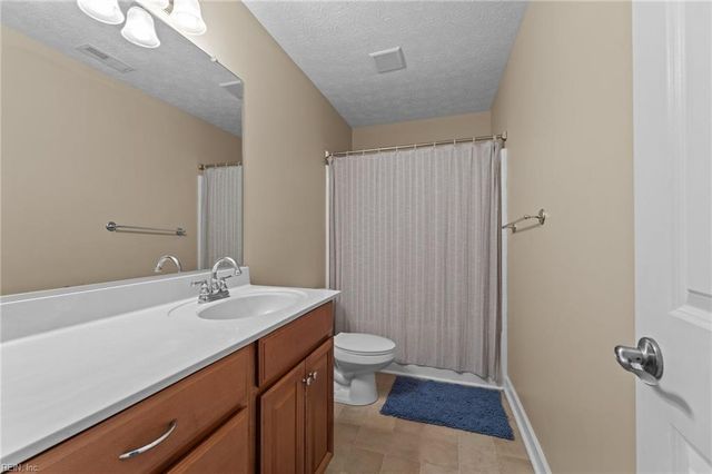 26 Grouper LOOP, Hampton, VA 23666