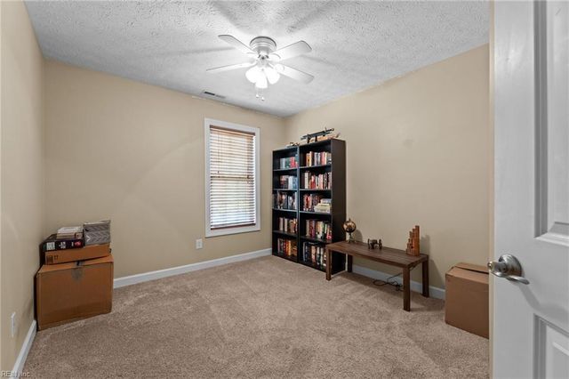 26 Grouper LOOP, Hampton, VA 23666