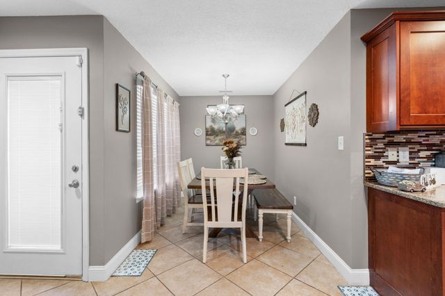 175 NW Stonewood Drive NW 37, Cleveland, TN 37311