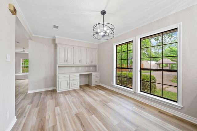 306 Westpark Drive N, Mckinney, TX 75071